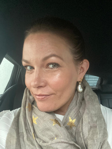 Statement baroque pearl hoop earrings