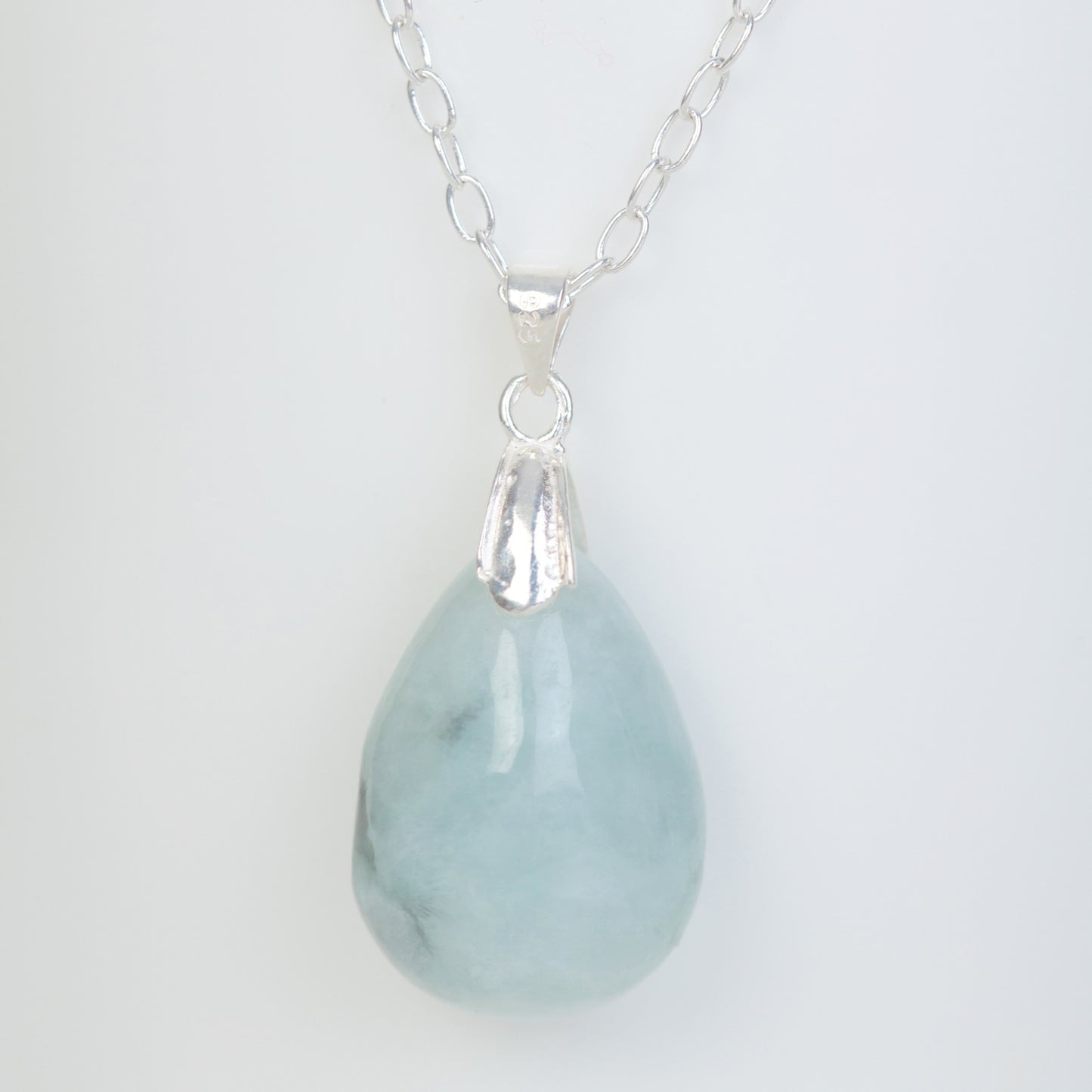Jadeite pear drop pendant necklace