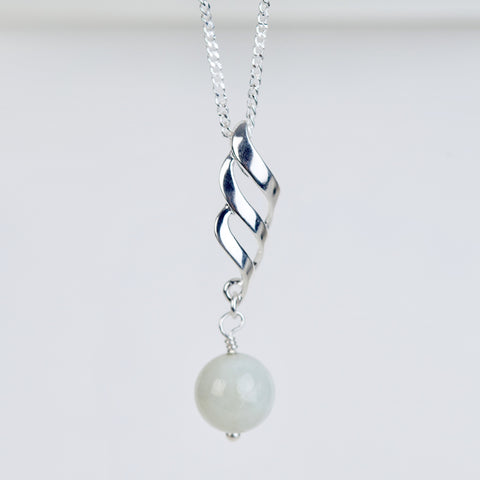 Jadeite and sterling silver twisted pendant necklace