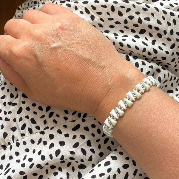 Czech glass arrow stretch bracelets