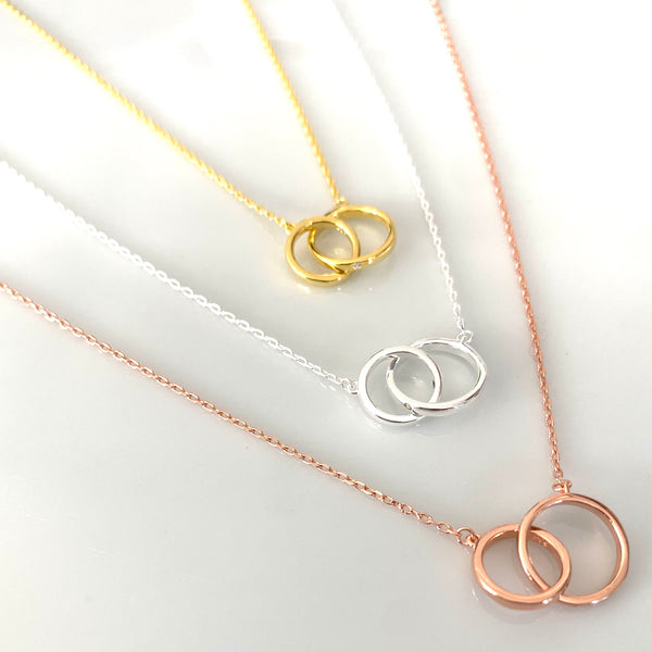 Double ring necklace silver deals