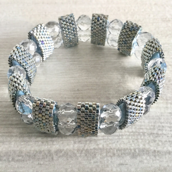 Handbeaded cuff