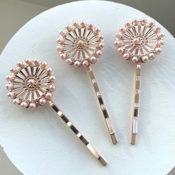 Pearl hair barrettes