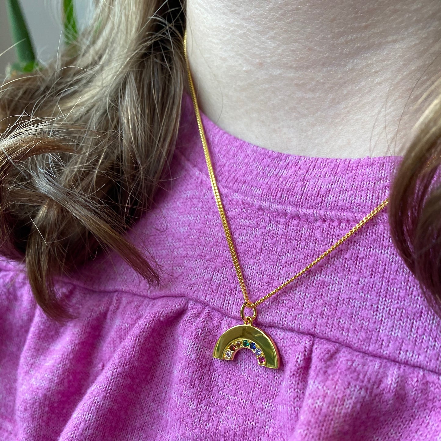 Large rainbow pendant