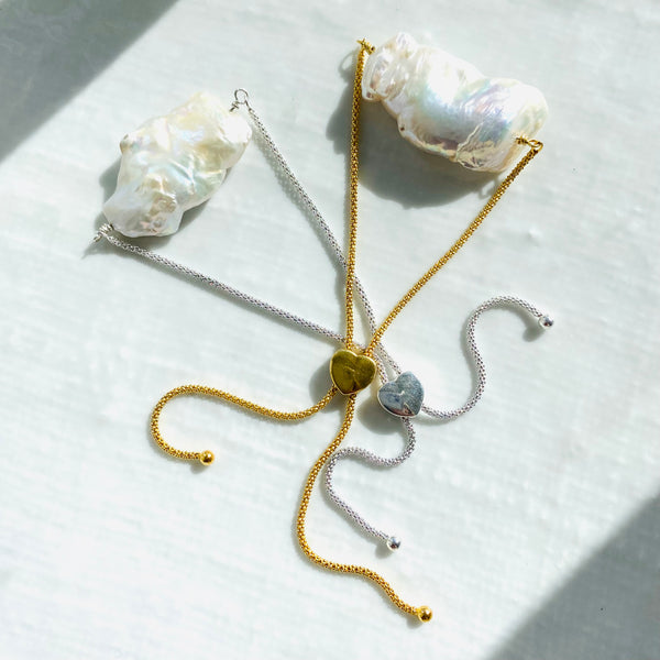 Baroque pearl bracelet