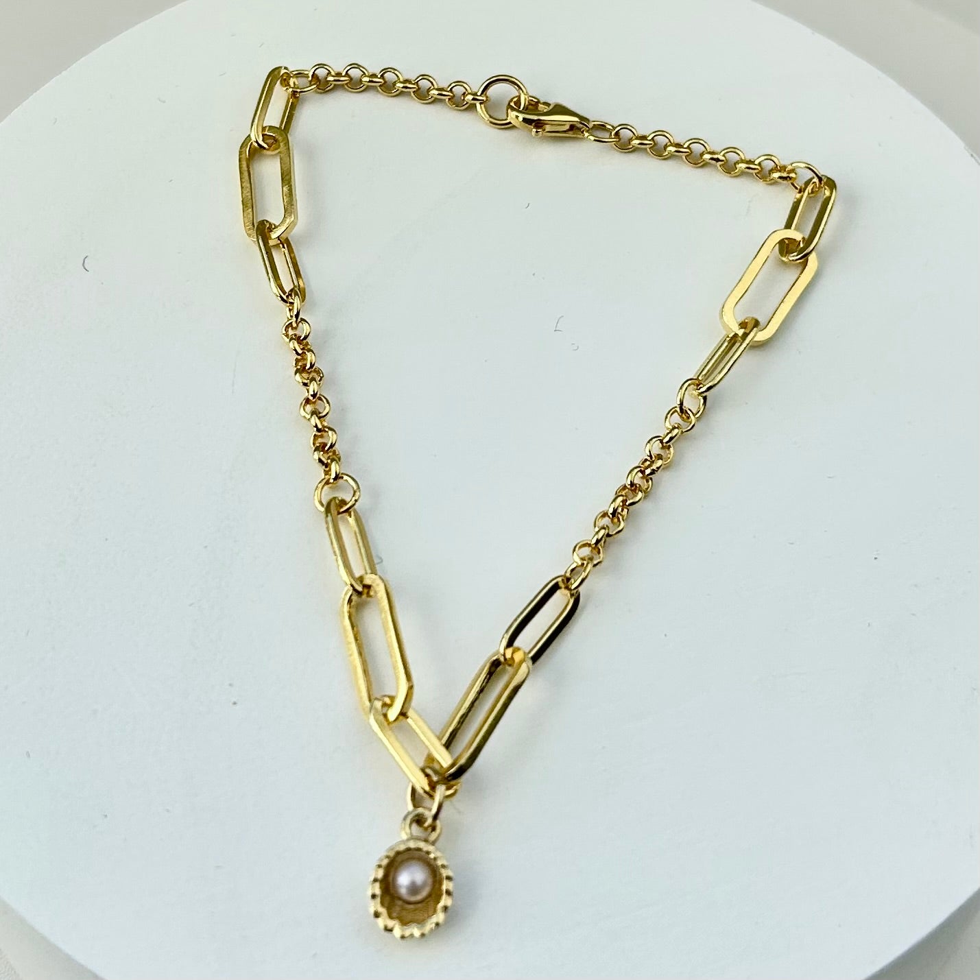 Gold oyster links bracelet