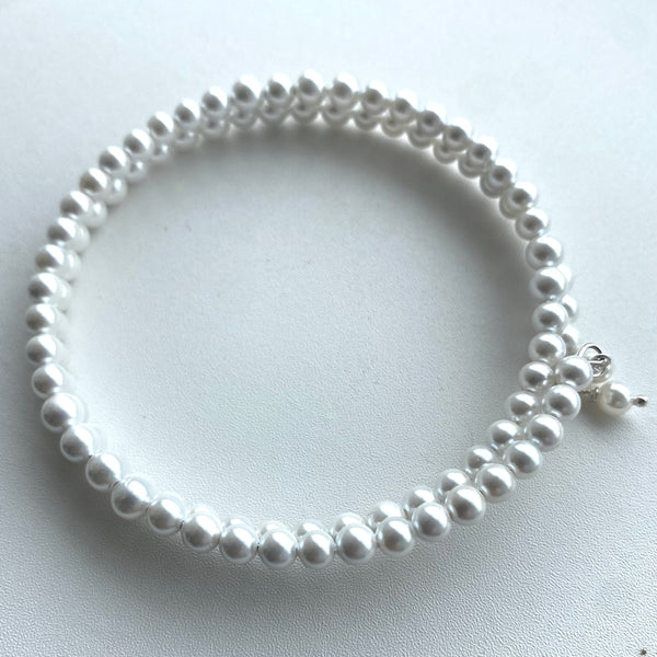 Pearl cuff