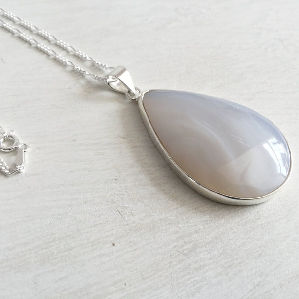 Grey agate pear shaped pendant