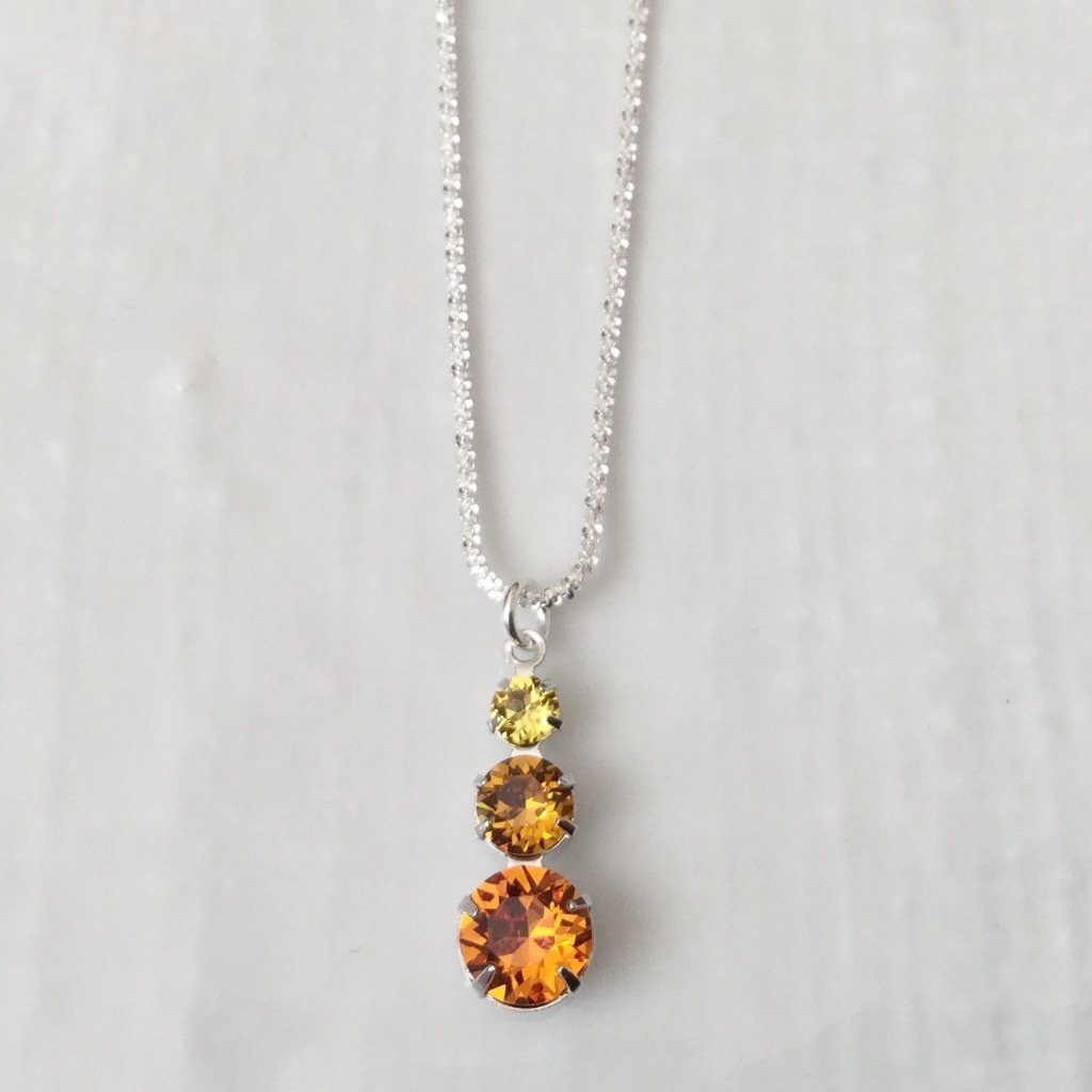 Swarovski crystal elements three drop graduated pendant necklace