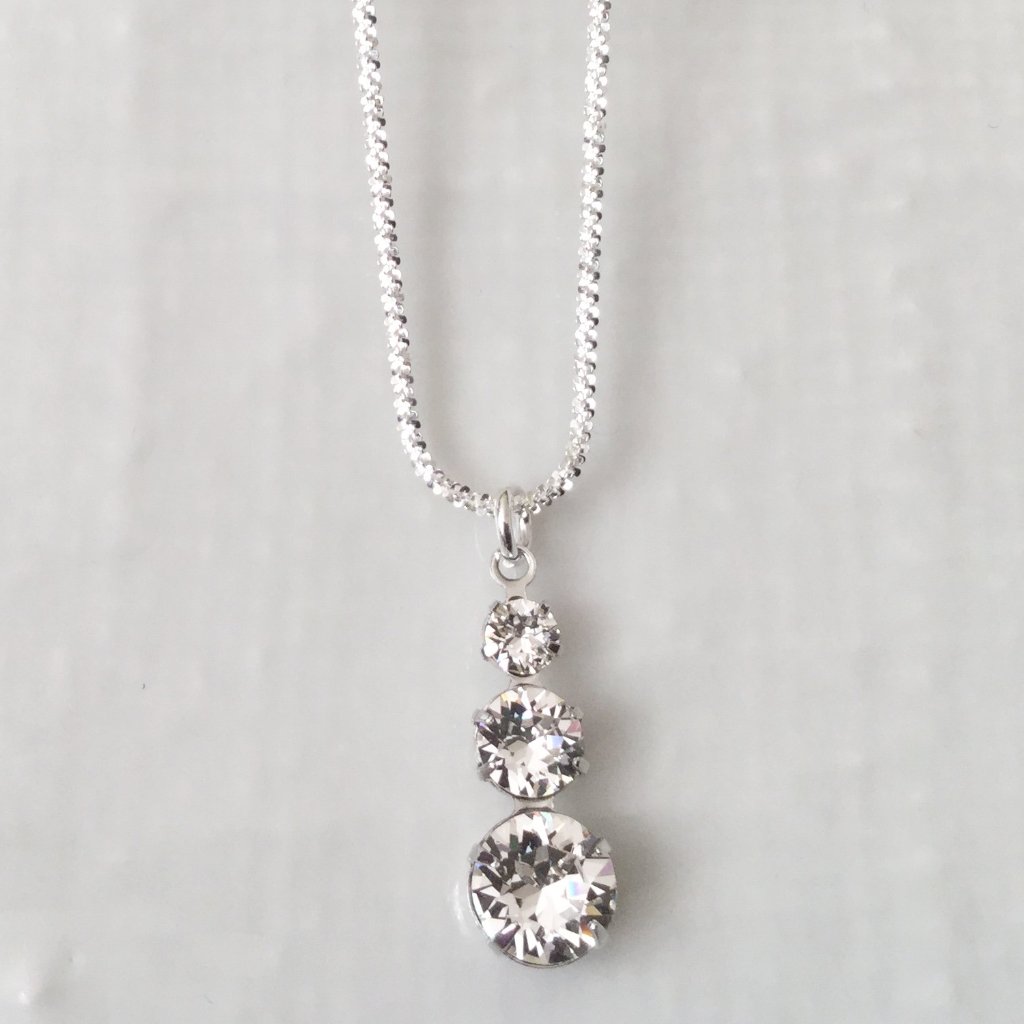 Swarovski crystal elements three drop graduated pendant necklace