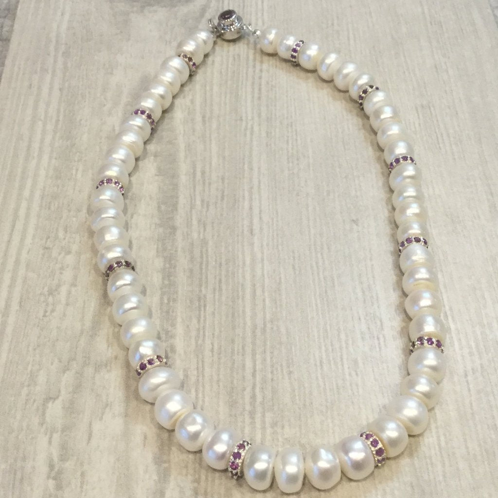 Ivory button pearl necklace with amethyst