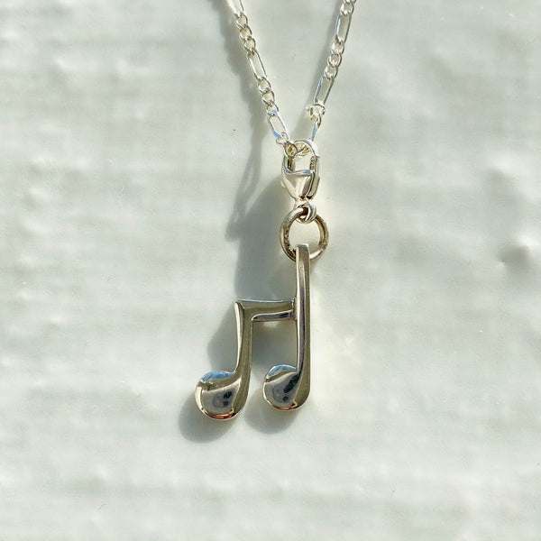 Music notes necklace