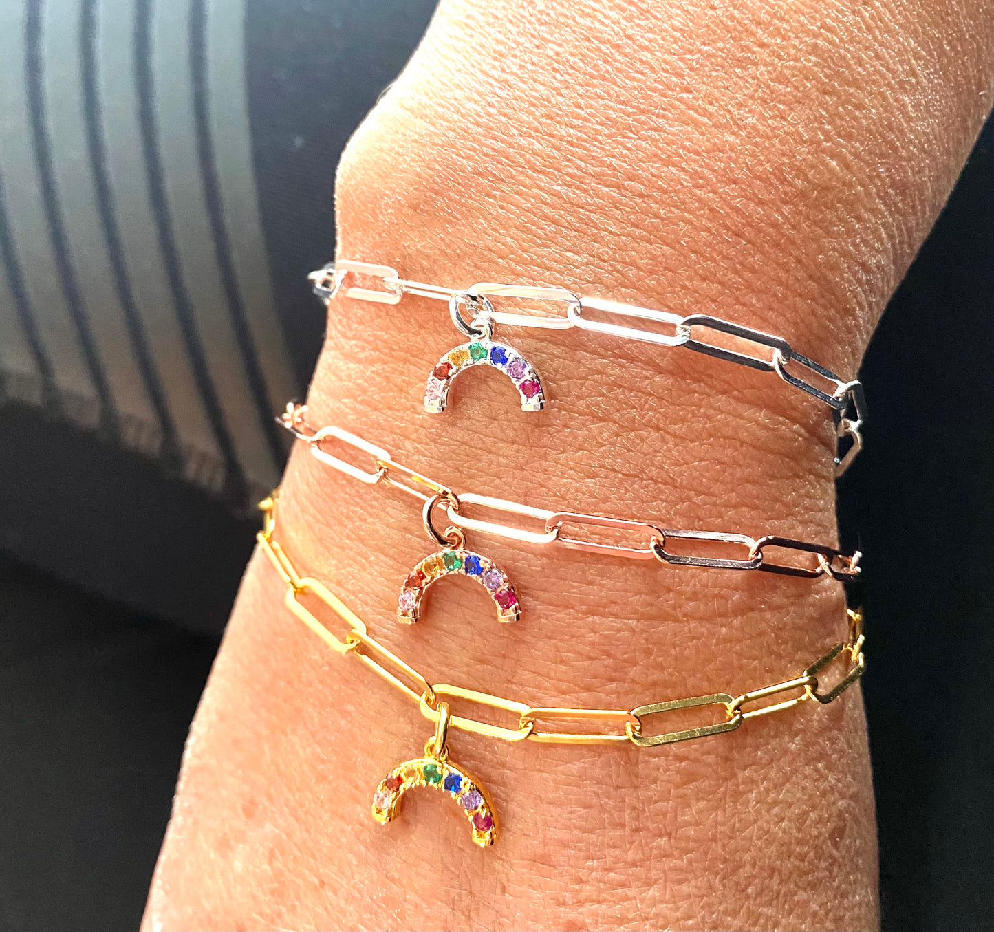 Links bracelet with mini rainbow charm
