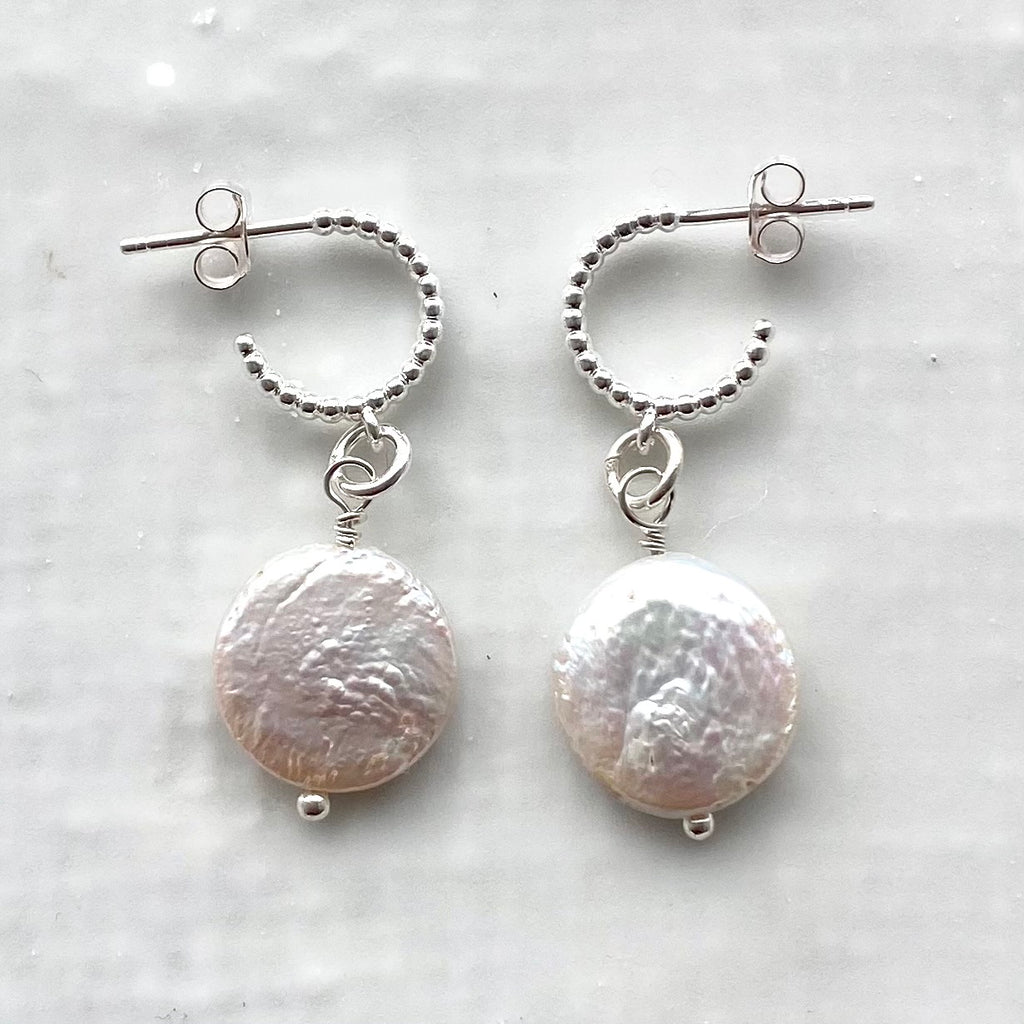 Coin pearl baroque huggie earrings