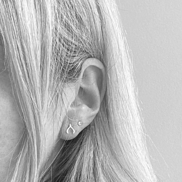 Mini wishbone stud earrings