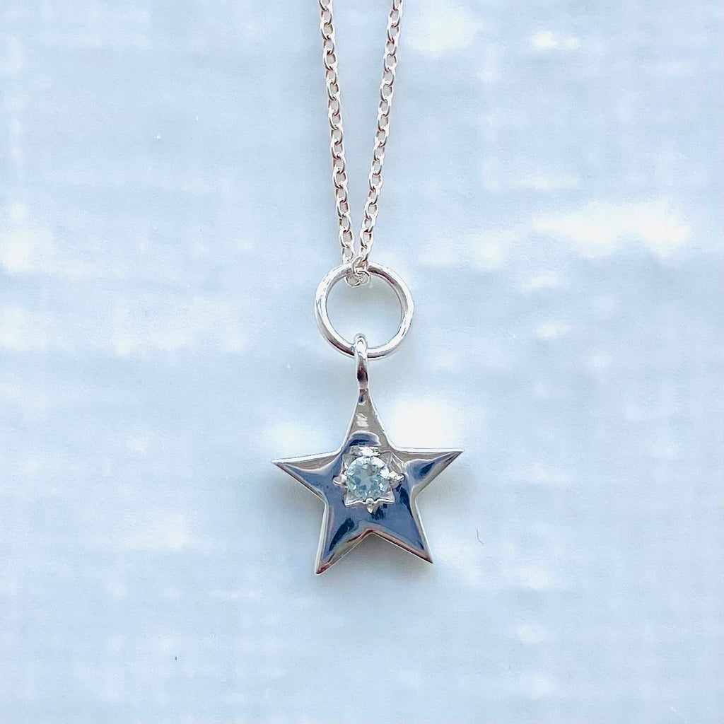 Aquamarine star pendant