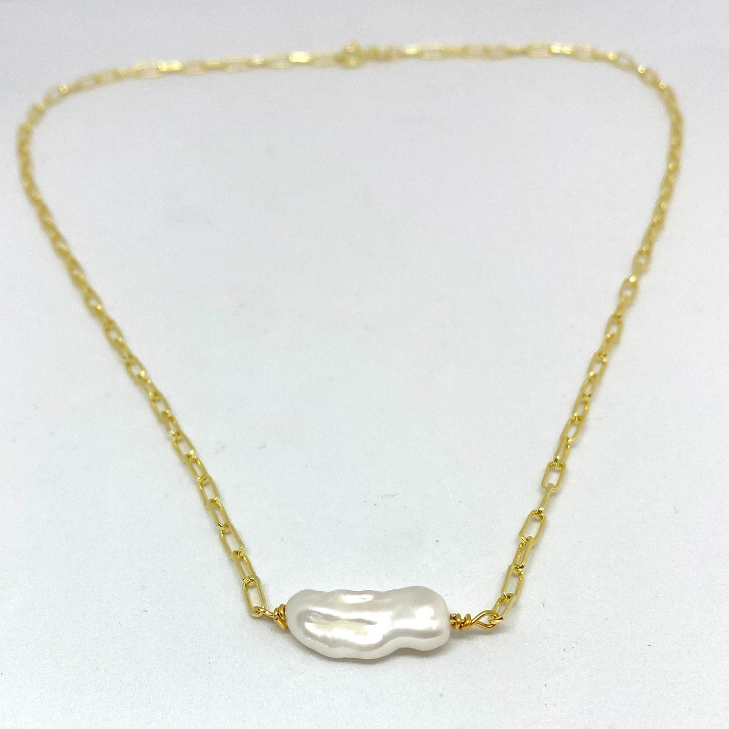 Pearl bar chain necklace